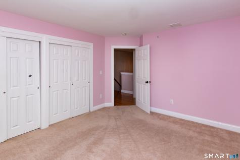 14 Last Leaf Circle Windsor CT 06095