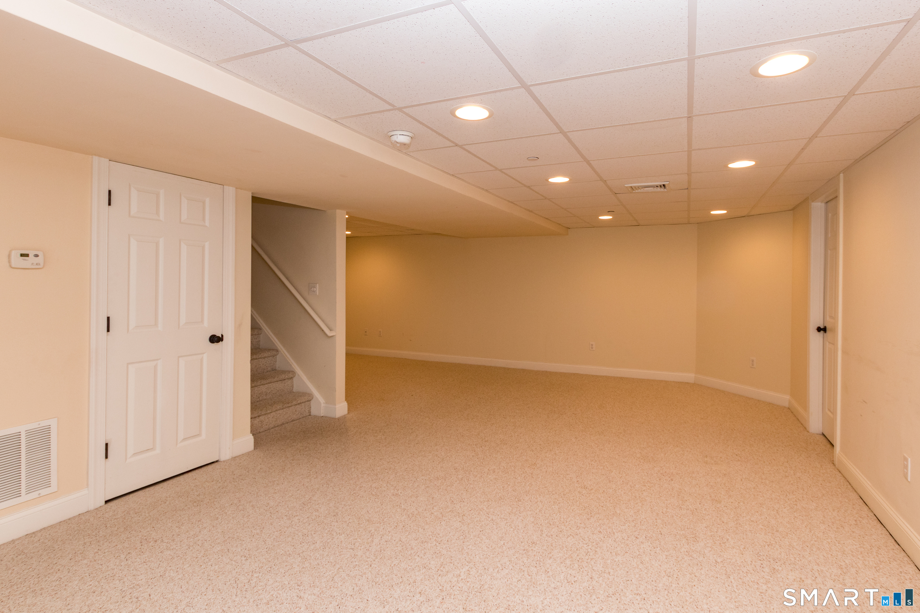 14 Last Leaf Circle Windsor CT 06095
