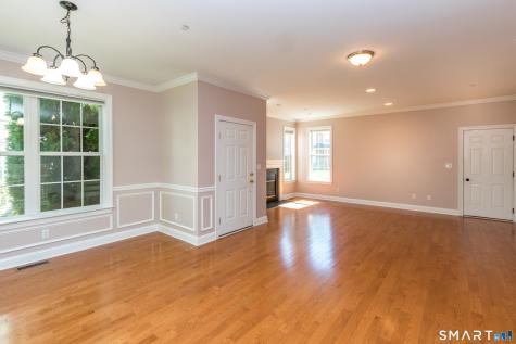14 Last Leaf Circle Windsor CT 06095