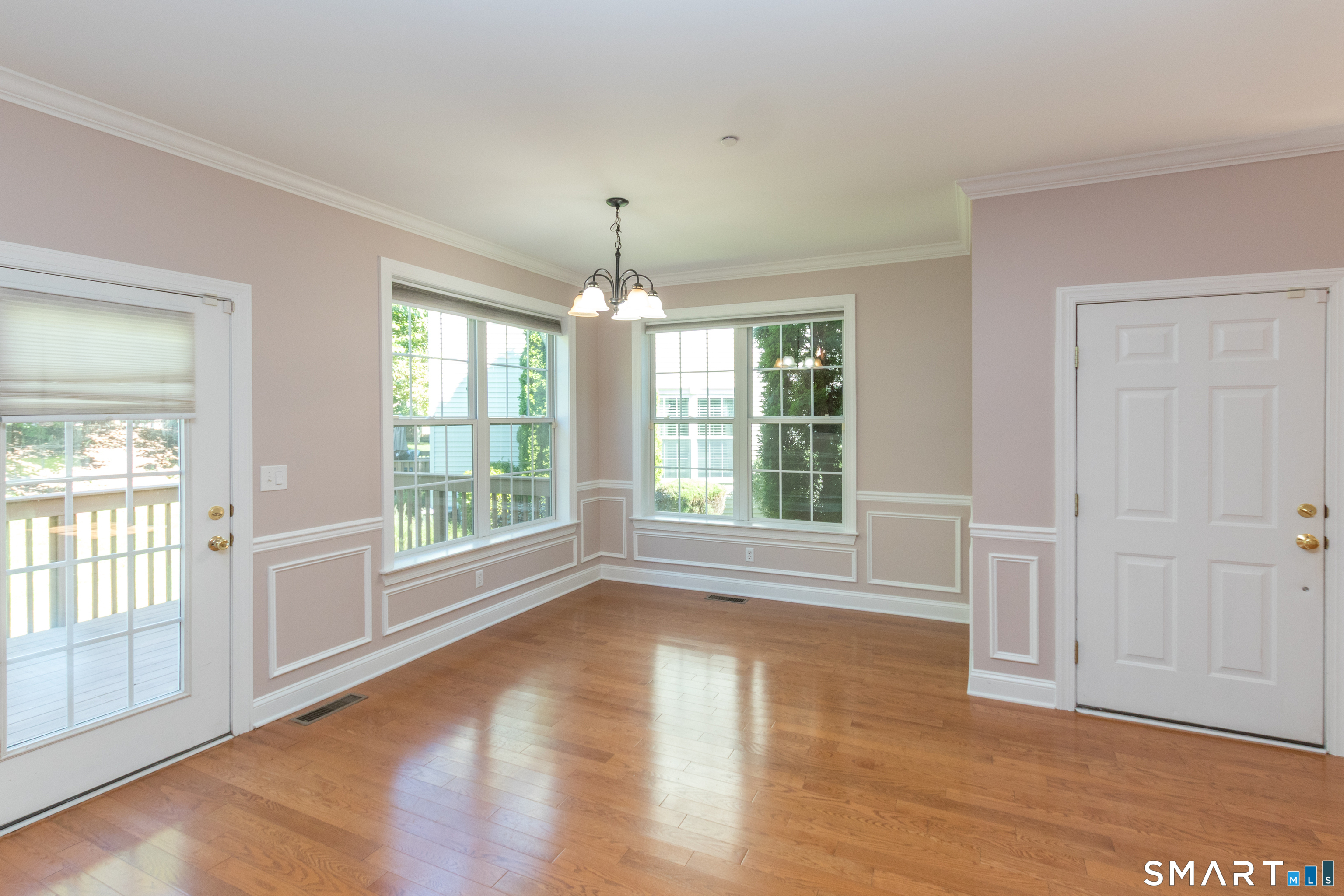 14 Last Leaf Circle Windsor CT 06095