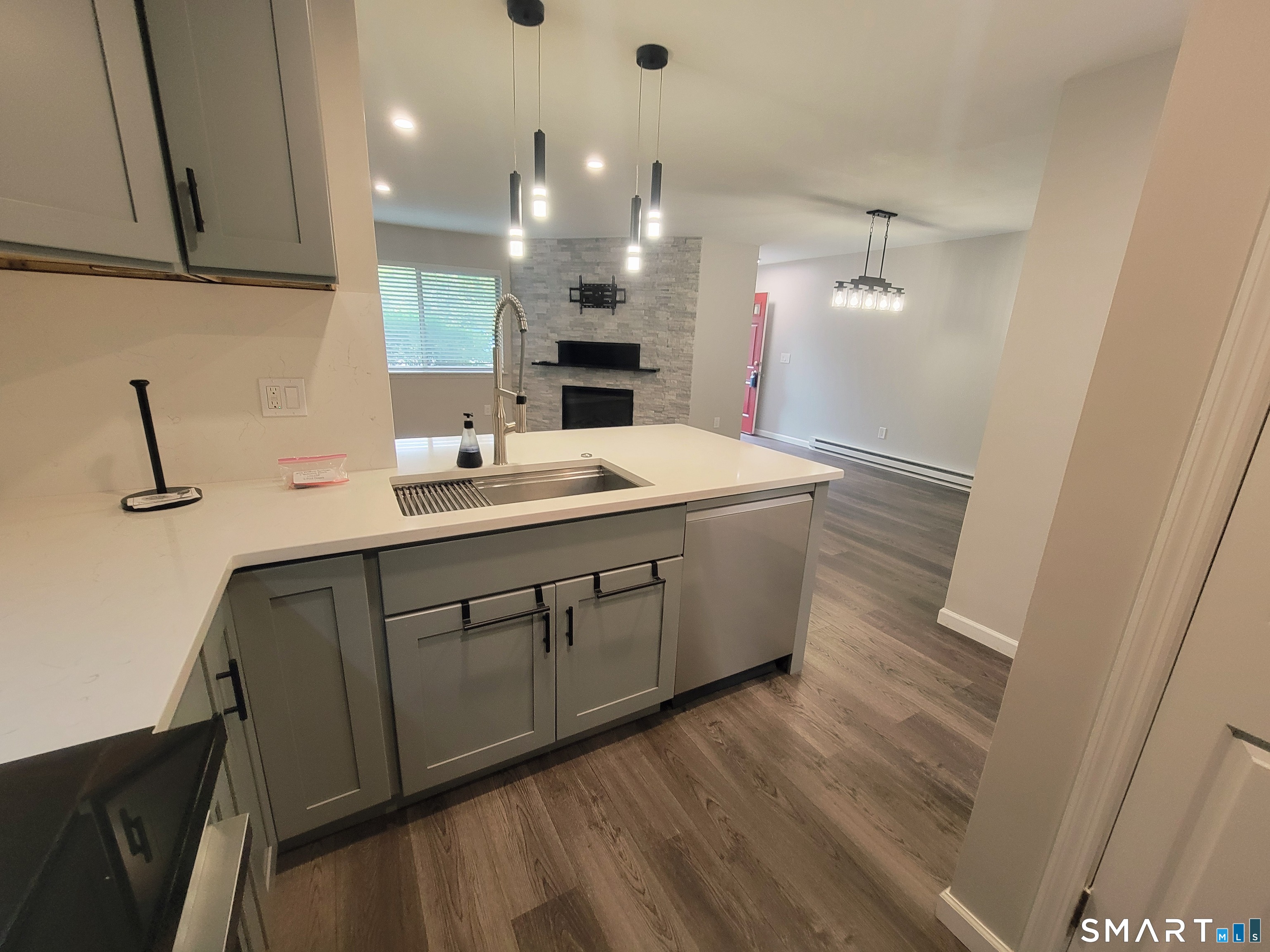 73 Willow Springs New Milford CT 06776