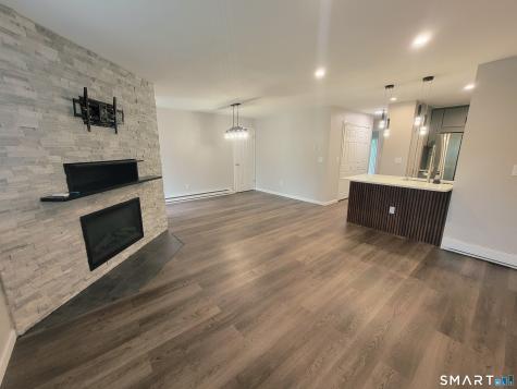 73 Willow Springs New Milford CT 06776