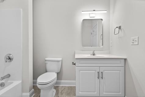 120 Broad Street New London CT 06320