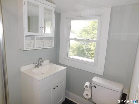 26 Indian Neck Avenue Branford CT 06405