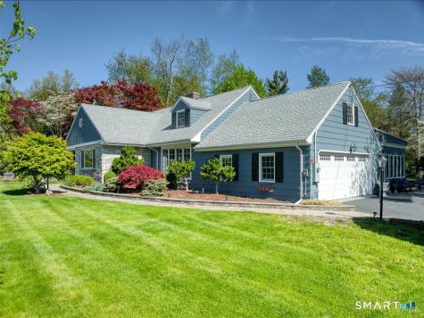 94 Fennbrook Drive Hamden CT 06517