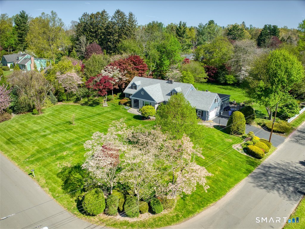 94 Fennbrook Drive Hamden CT 06517