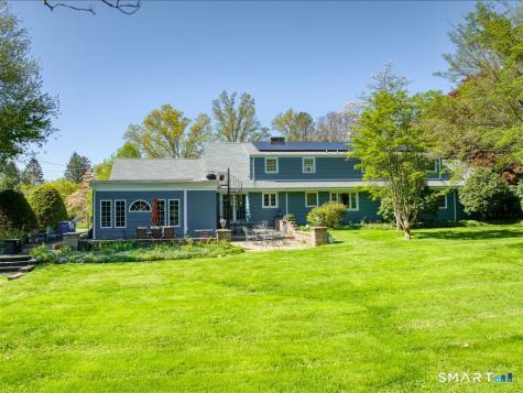 94 Fennbrook Drive Hamden CT 06517
