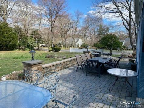 94 Fennbrook Drive Hamden CT 06517