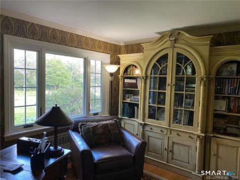 94 Fennbrook Drive Hamden CT 06517