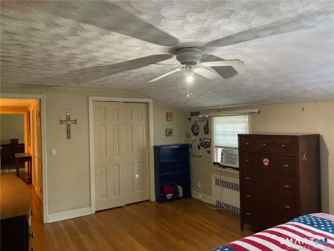 94 Fennbrook Drive Hamden CT 06517