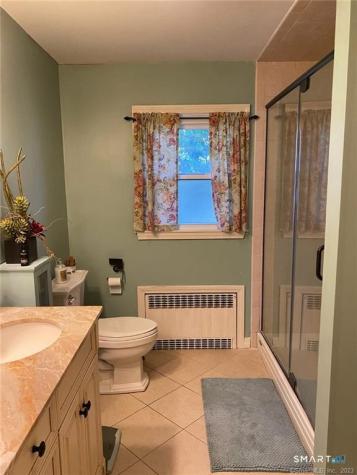 94 Fennbrook Drive Hamden CT 06517