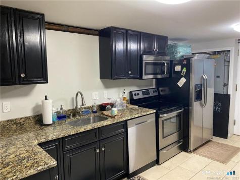 94 Fennbrook Drive Hamden CT 06517