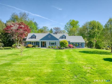 94 Fennbrook Drive Hamden CT 06517