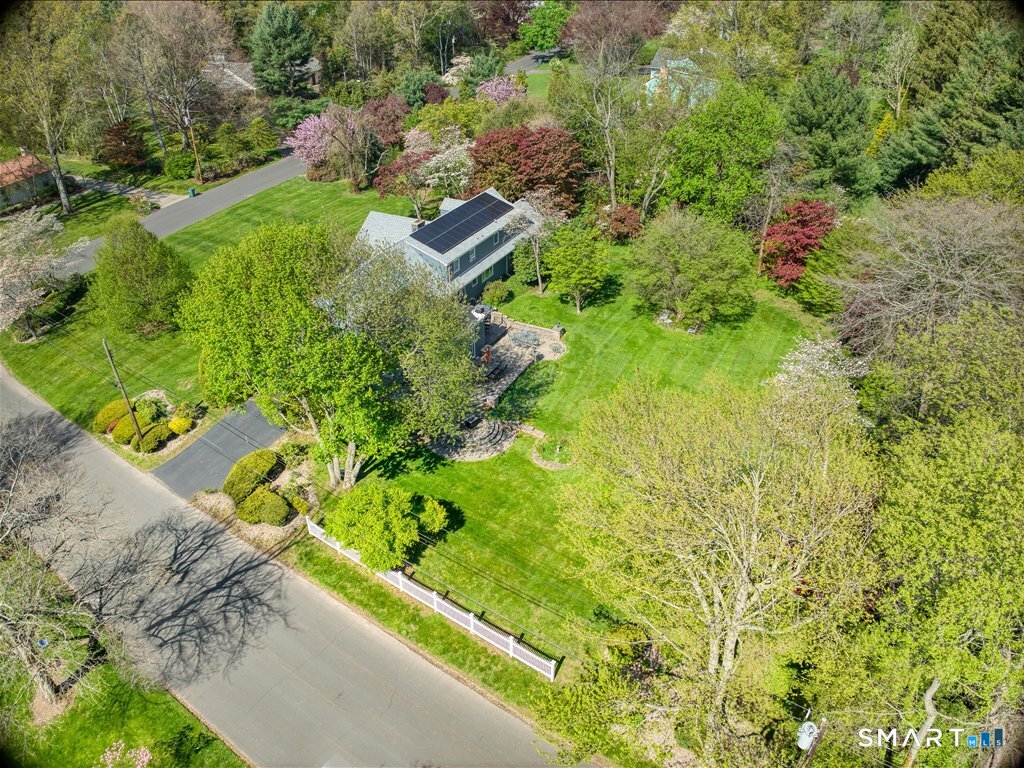 94 Fennbrook Drive Hamden CT 06517