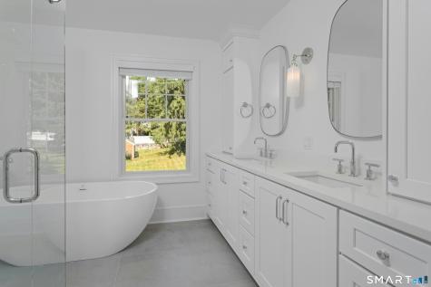 18 Old Stamford Road New Canaan CT 06840