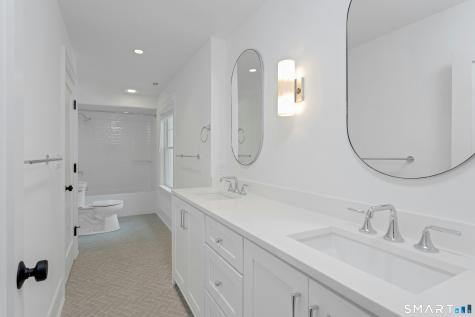 18 Old Stamford Road New Canaan CT 06840