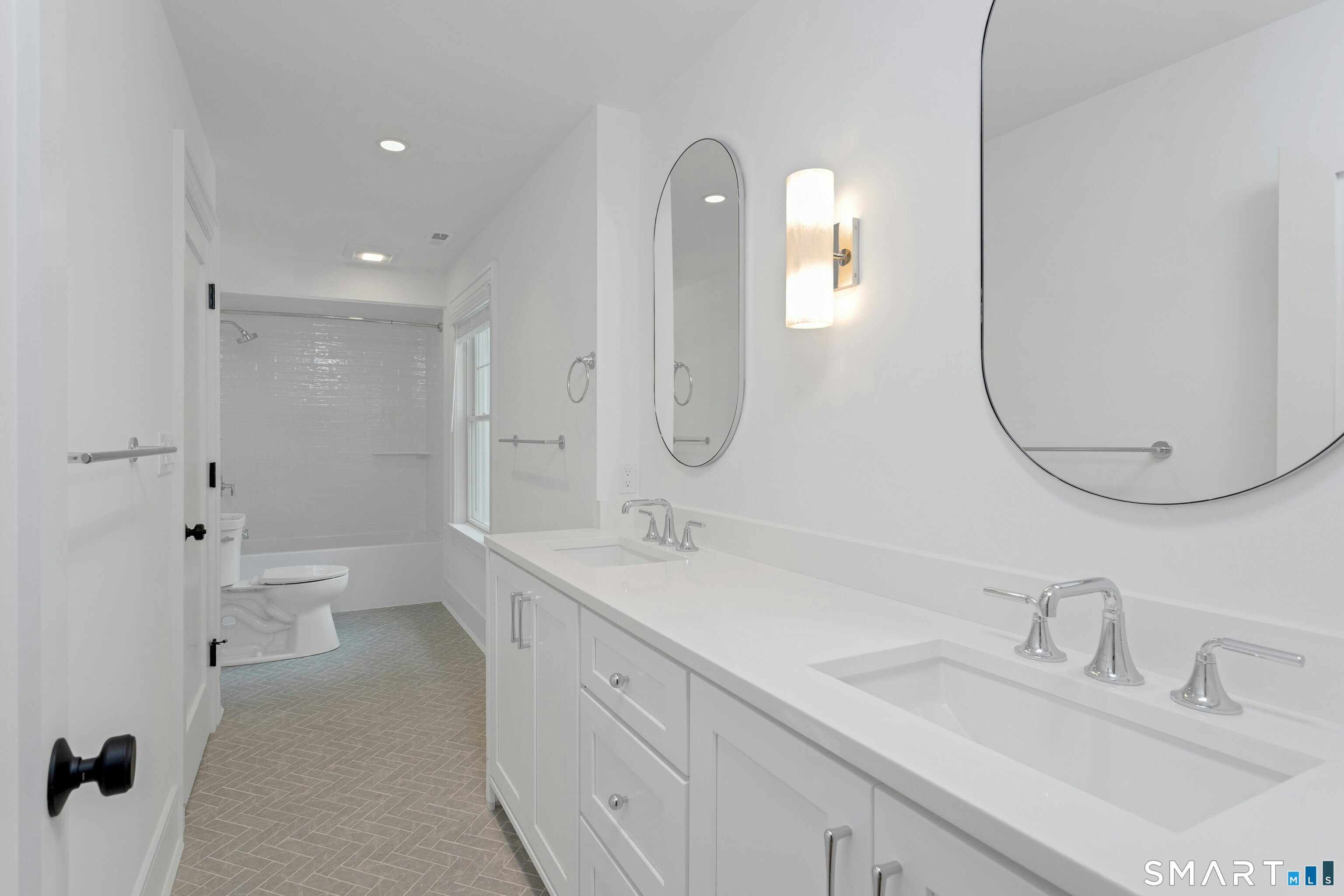 18 Old Stamford Road New Canaan CT 06840