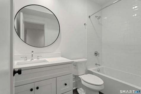 18 Old Stamford Road New Canaan CT 06840