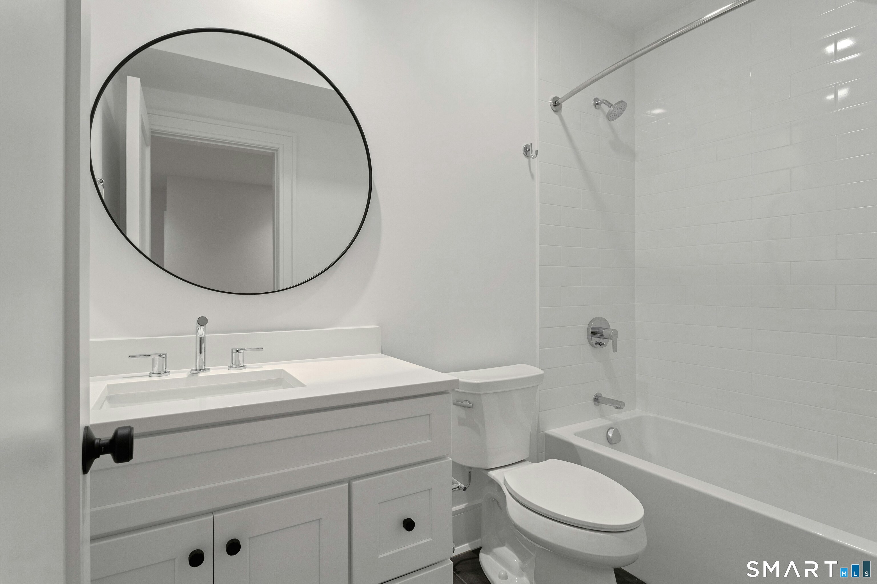 18 Old Stamford Road New Canaan CT 06840