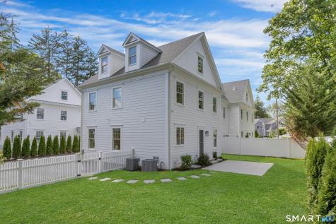 18 Old Stamford Road New Canaan CT 06840