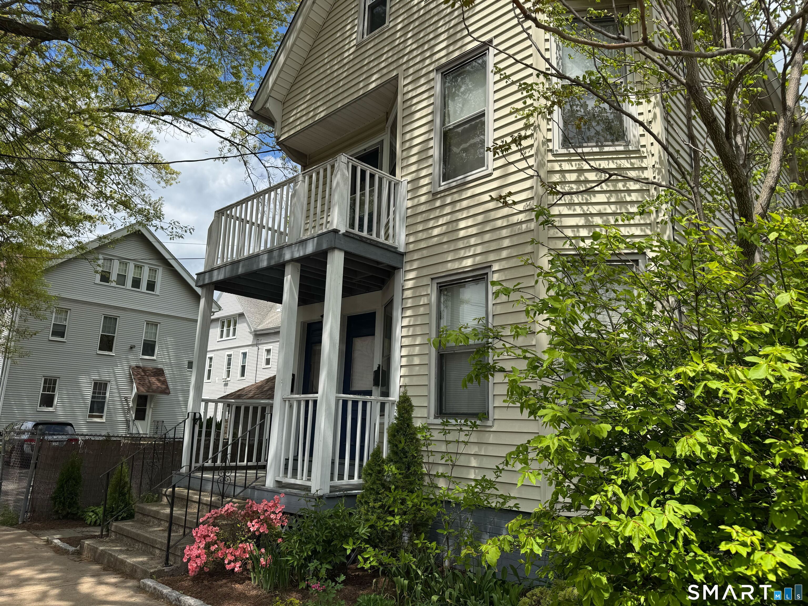 215 Willow Street New Haven CT 06511