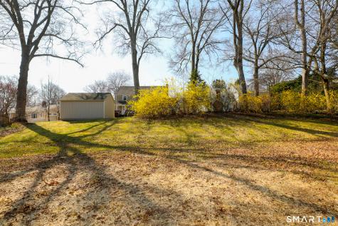105 Hyde Road West Hartford CT 06117