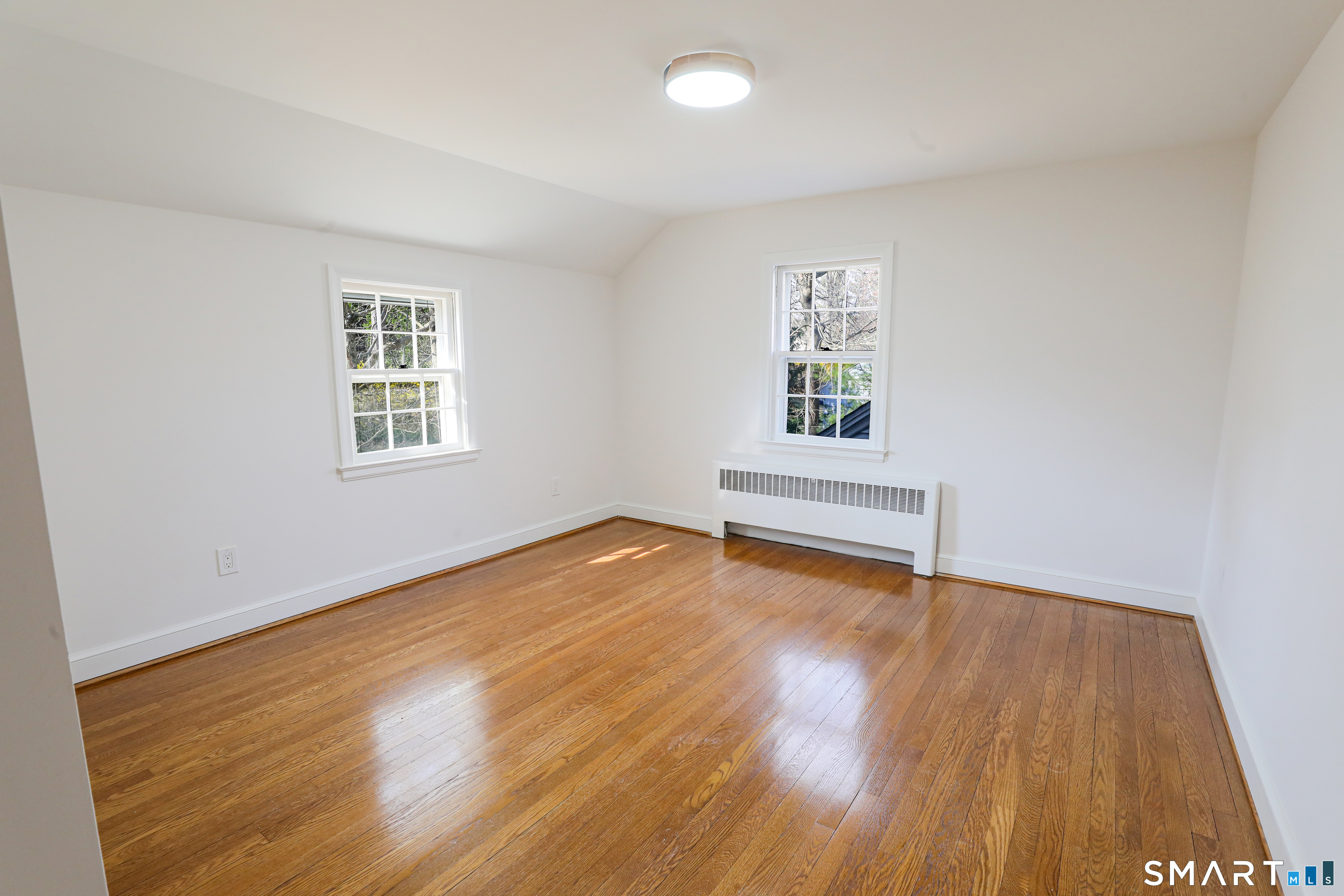 105 Hyde Road West Hartford CT 06117