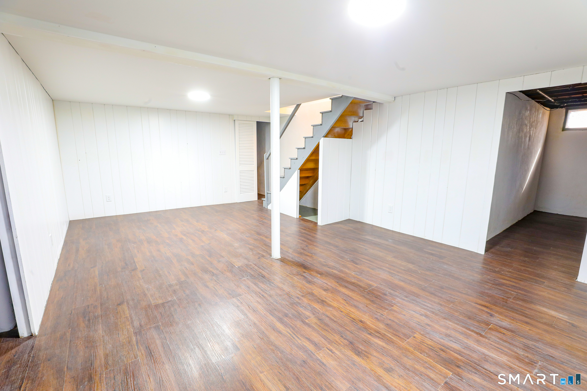 105 Hyde Road West Hartford CT 06117