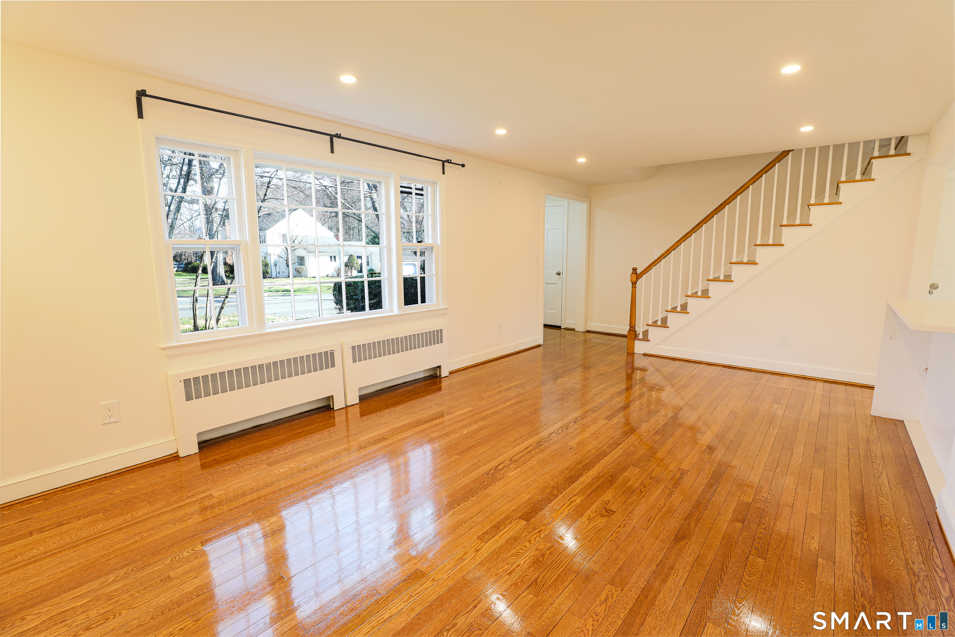 105 Hyde Road West Hartford CT 06117