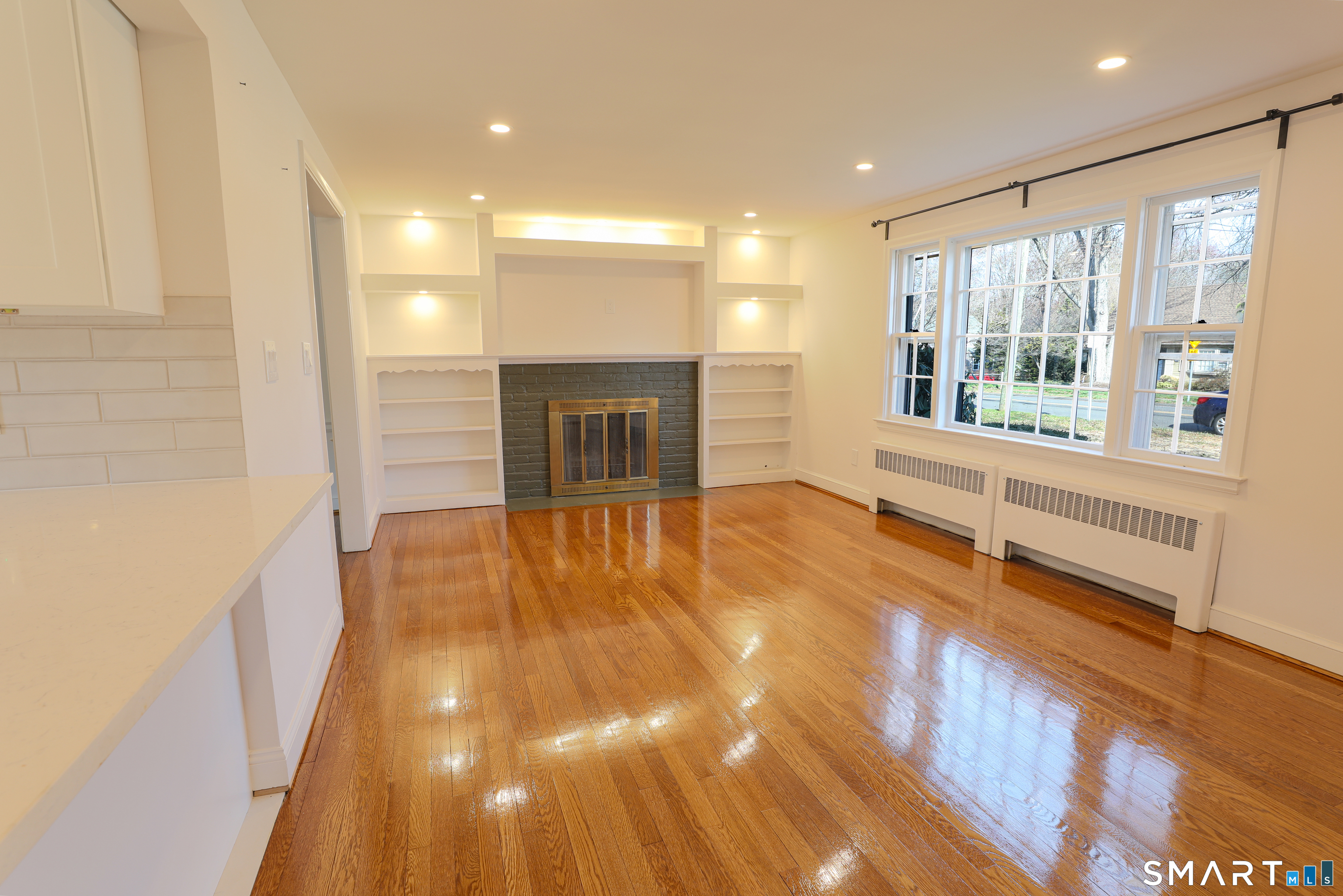 105 Hyde Road West Hartford CT 06117