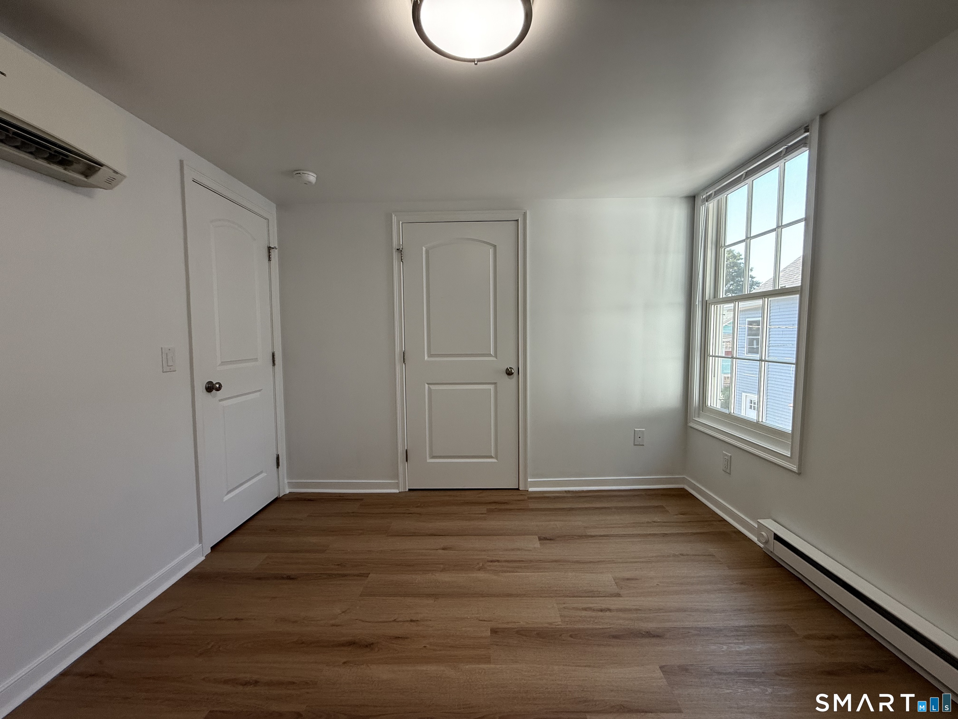 9 Brewer Street New London CT 06320