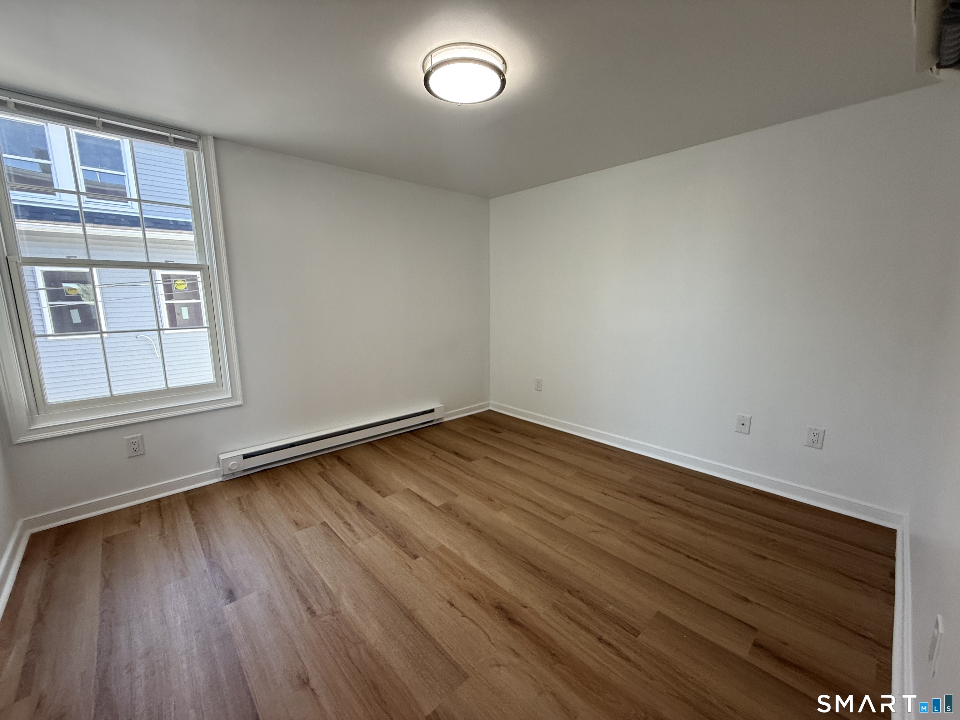 9 Brewer Street New London CT 06320