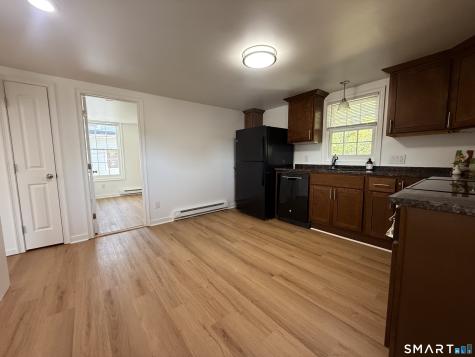 9 Brewer Street New London CT 06320