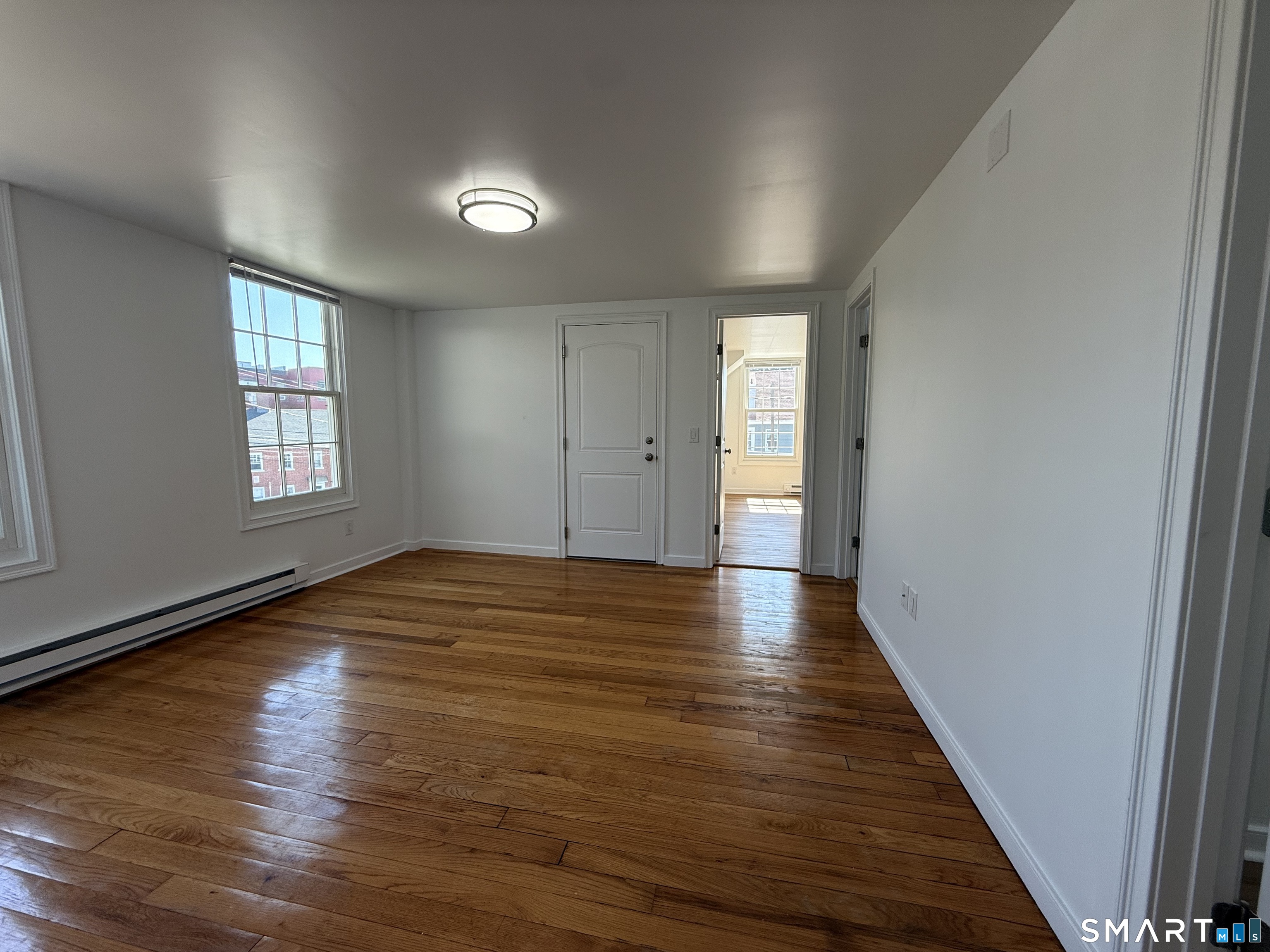 9 Brewer Street New London CT 06320