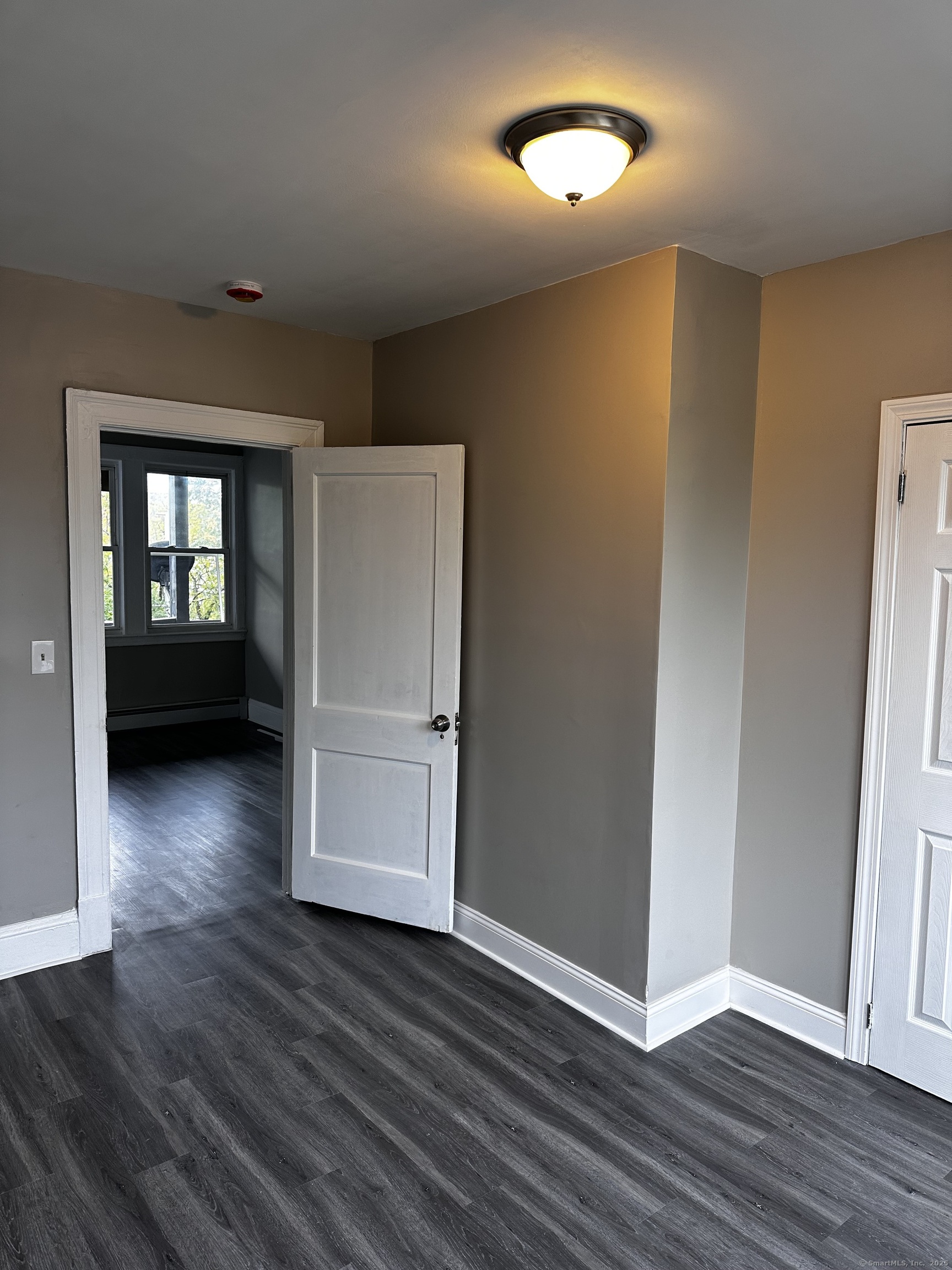 19 Colonial Street Hartford CT 06106