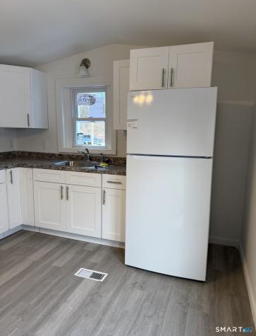 23 Hunters Road Norwich CT 06360