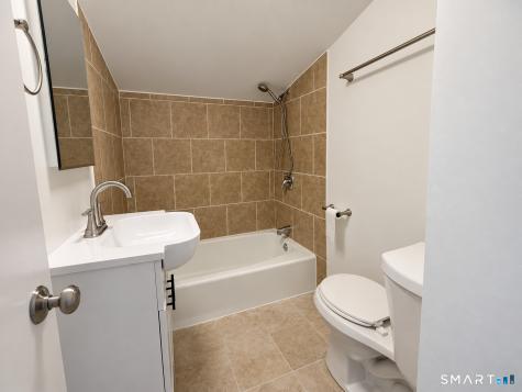 494 Cowperthwaite Street Danbury CT 06811