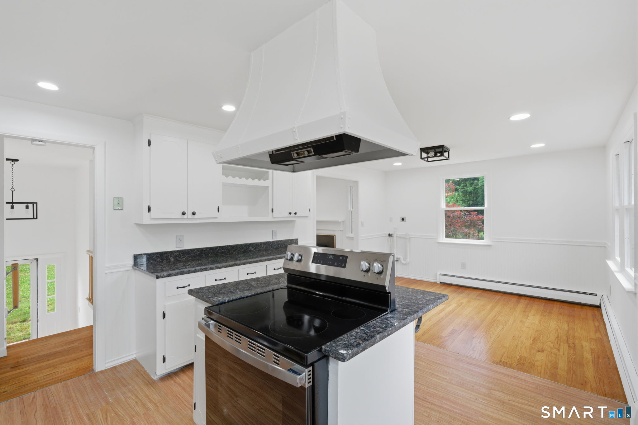 60 Hoffman Road Ellington CT 06029