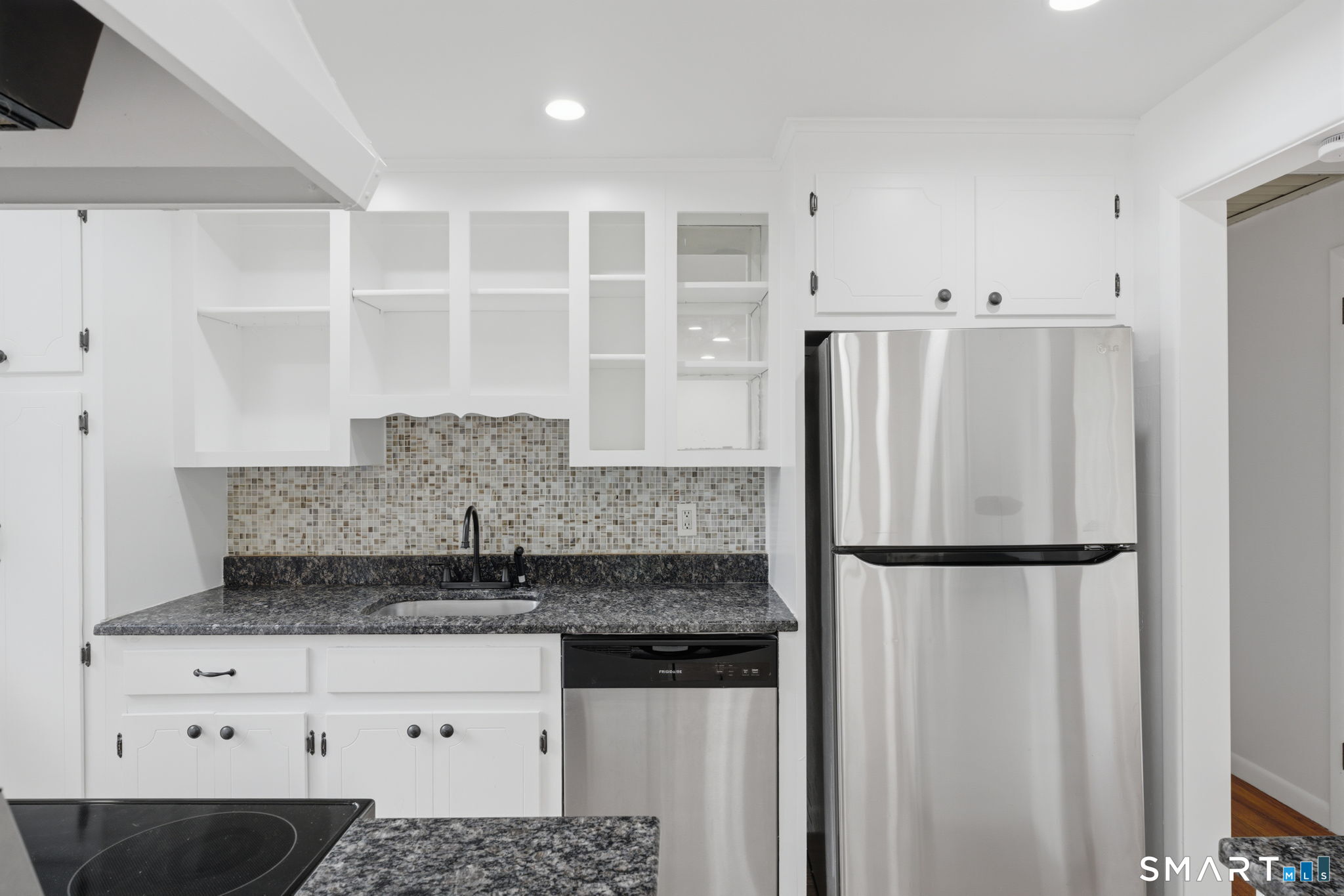 60 Hoffman Road Ellington CT 06029