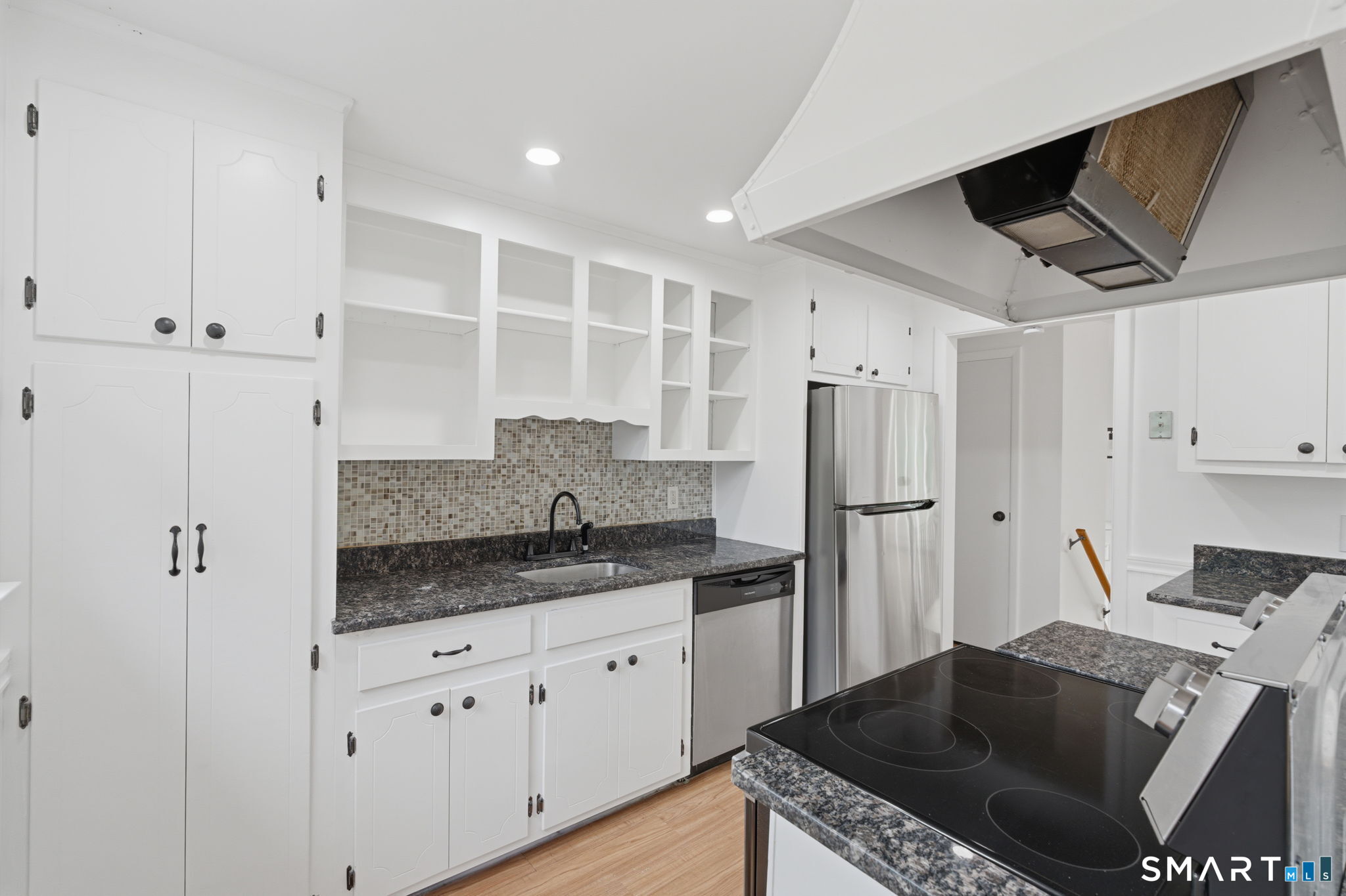 60 Hoffman Road Ellington CT 06029