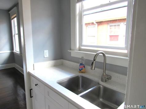 116 Elm Street West Haven CT 06516