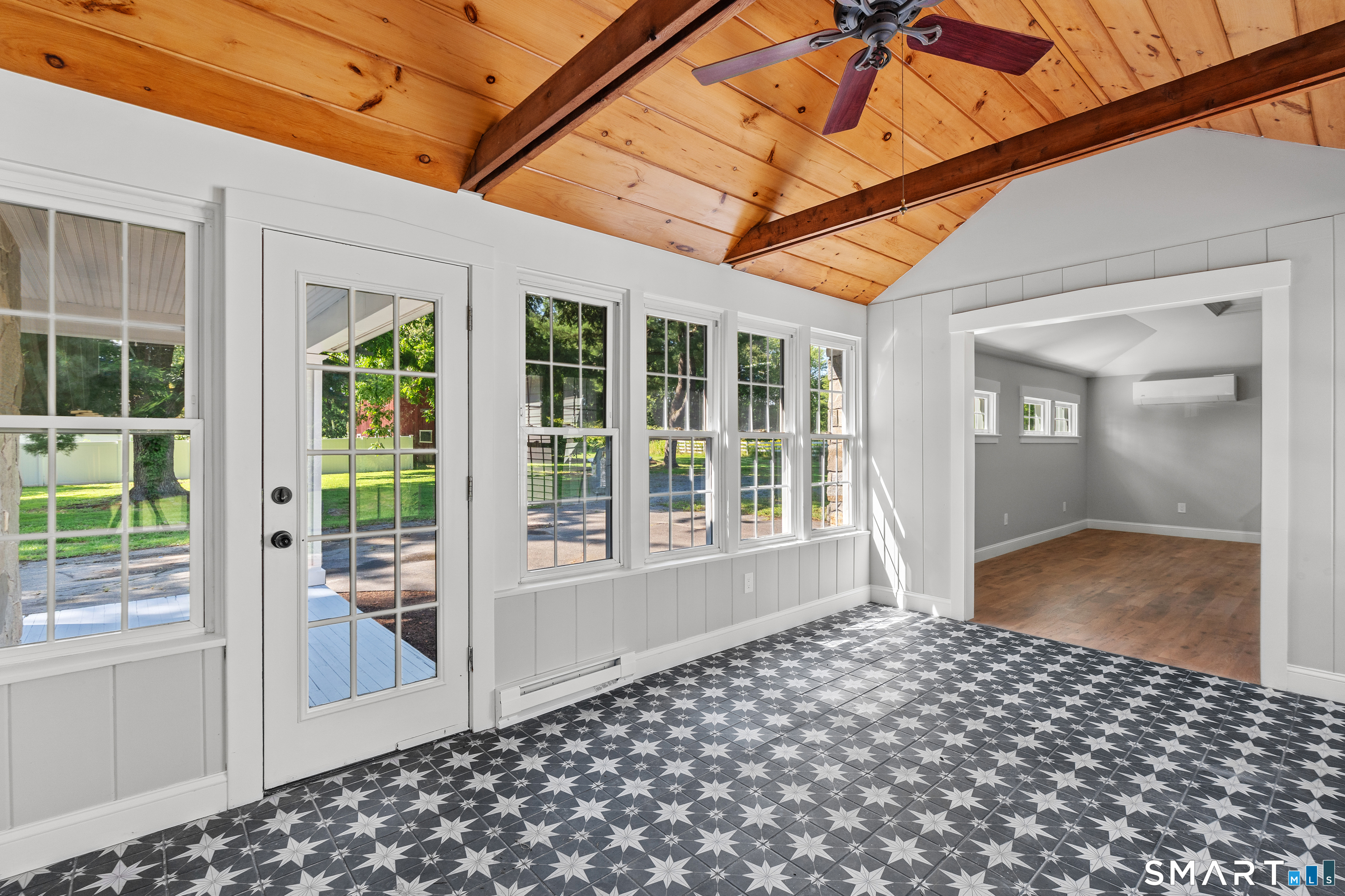 541 South Street Suffield CT 06078