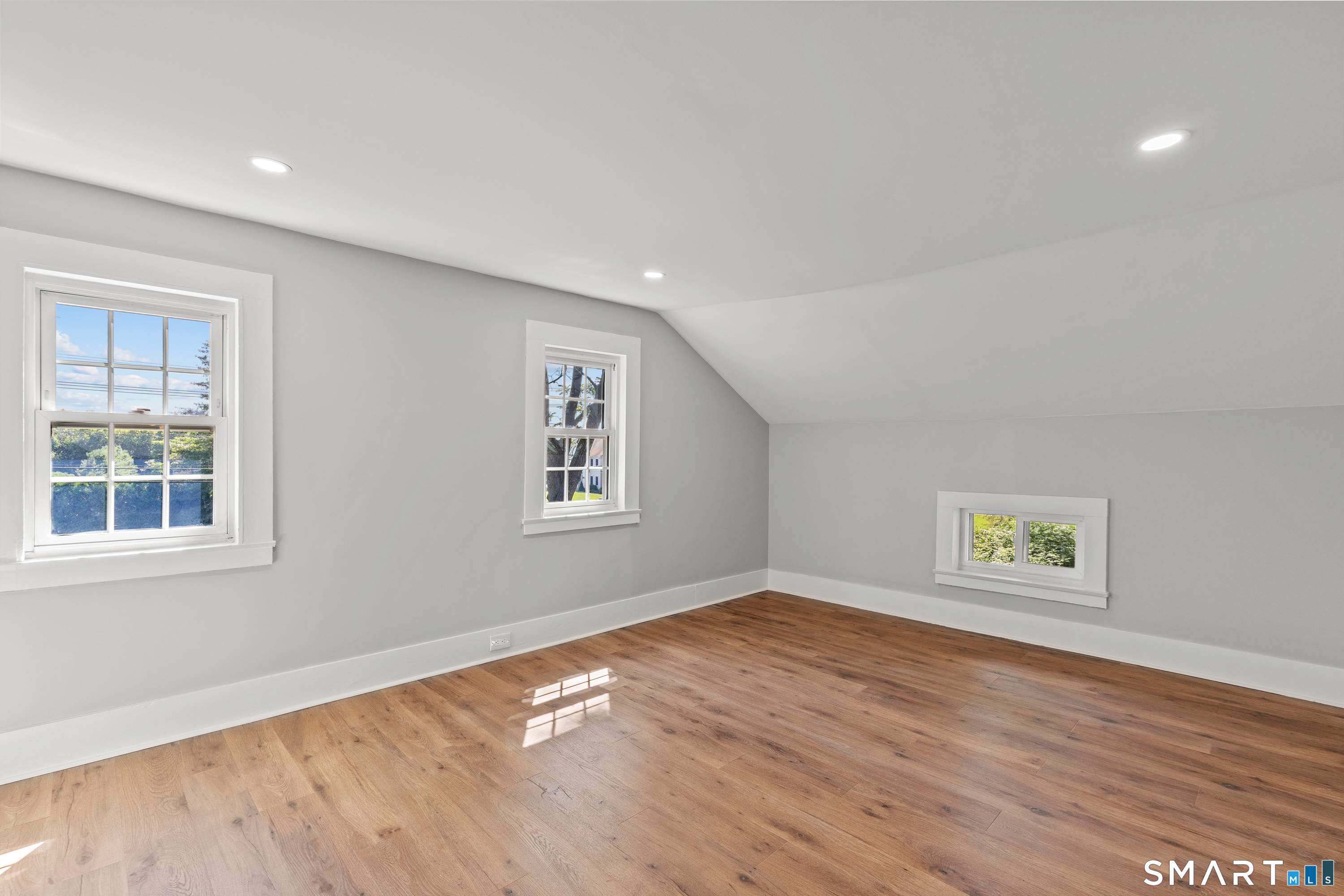 541 South Street Suffield CT 06078