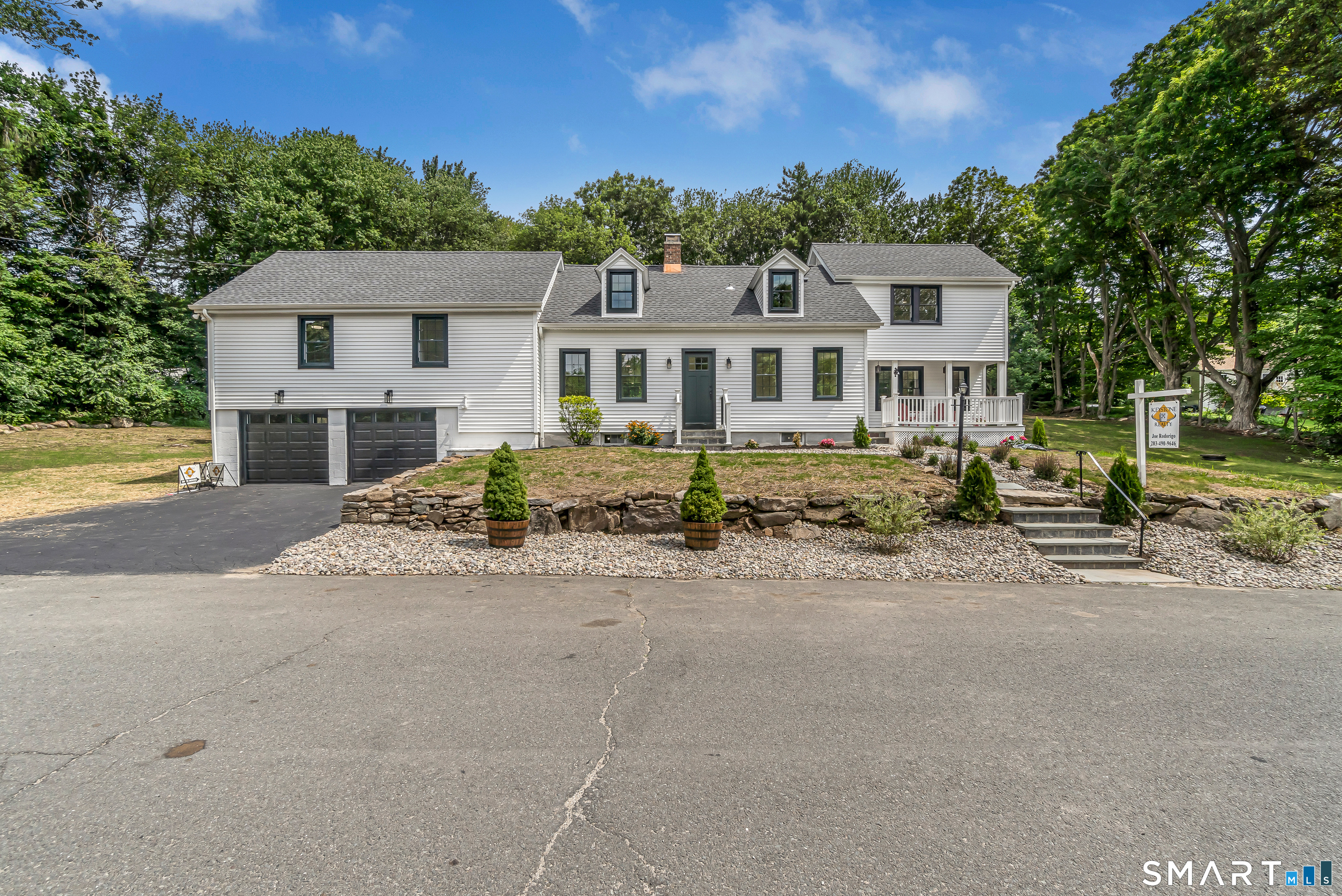 20 Hydelor Avenue Prospect CT 06712
