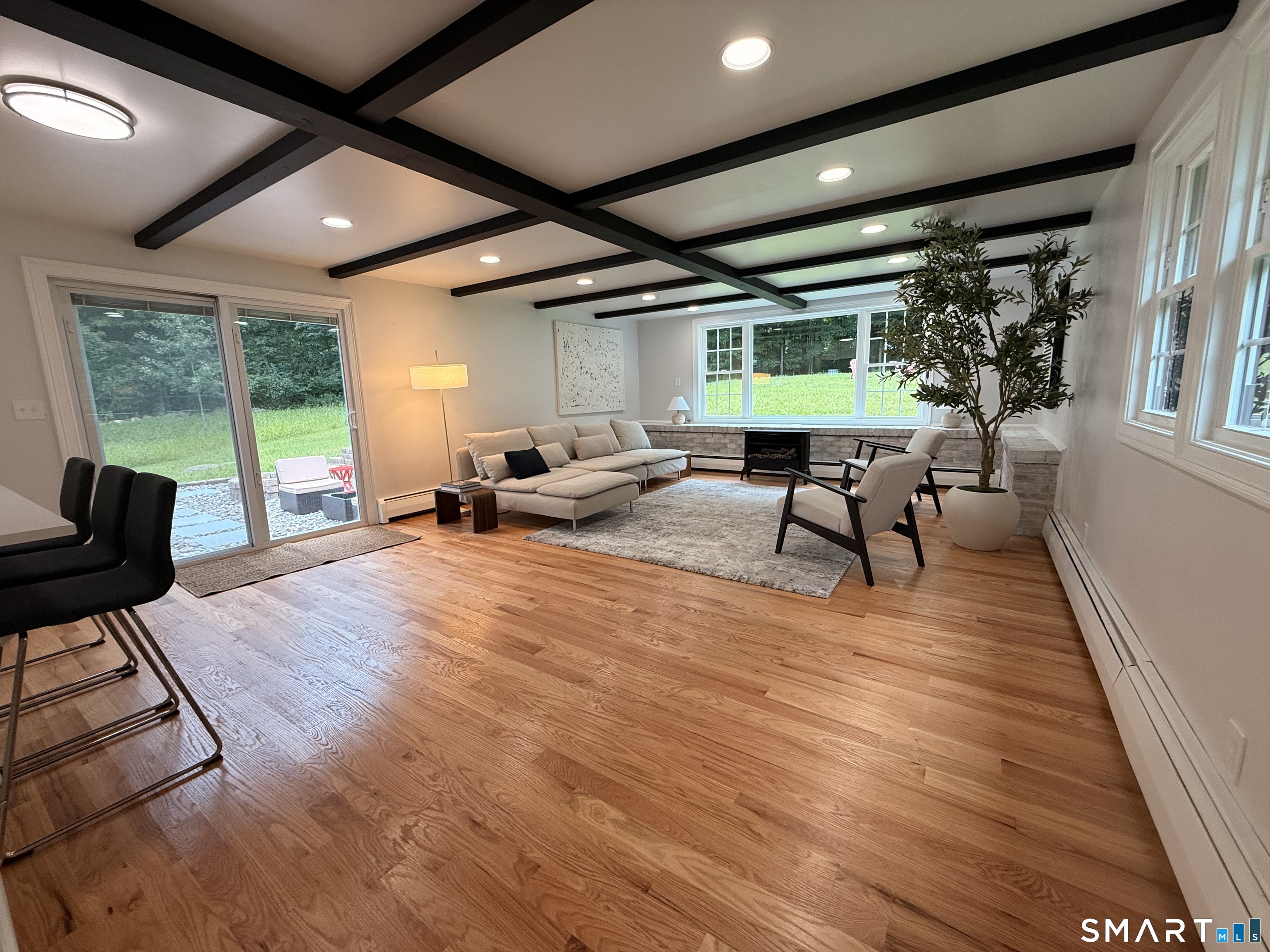 20 Hydelor Avenue Prospect CT 06712