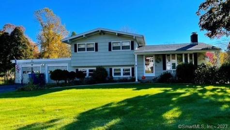 21 Mcdermott Circle Hamden CT 06518