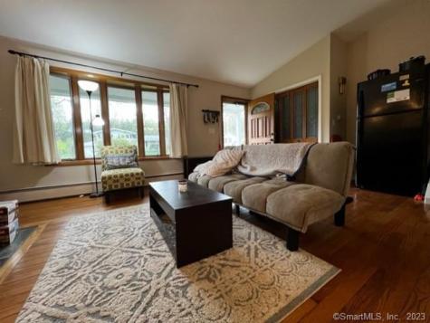 21 Mcdermott Circle Hamden CT 06518
