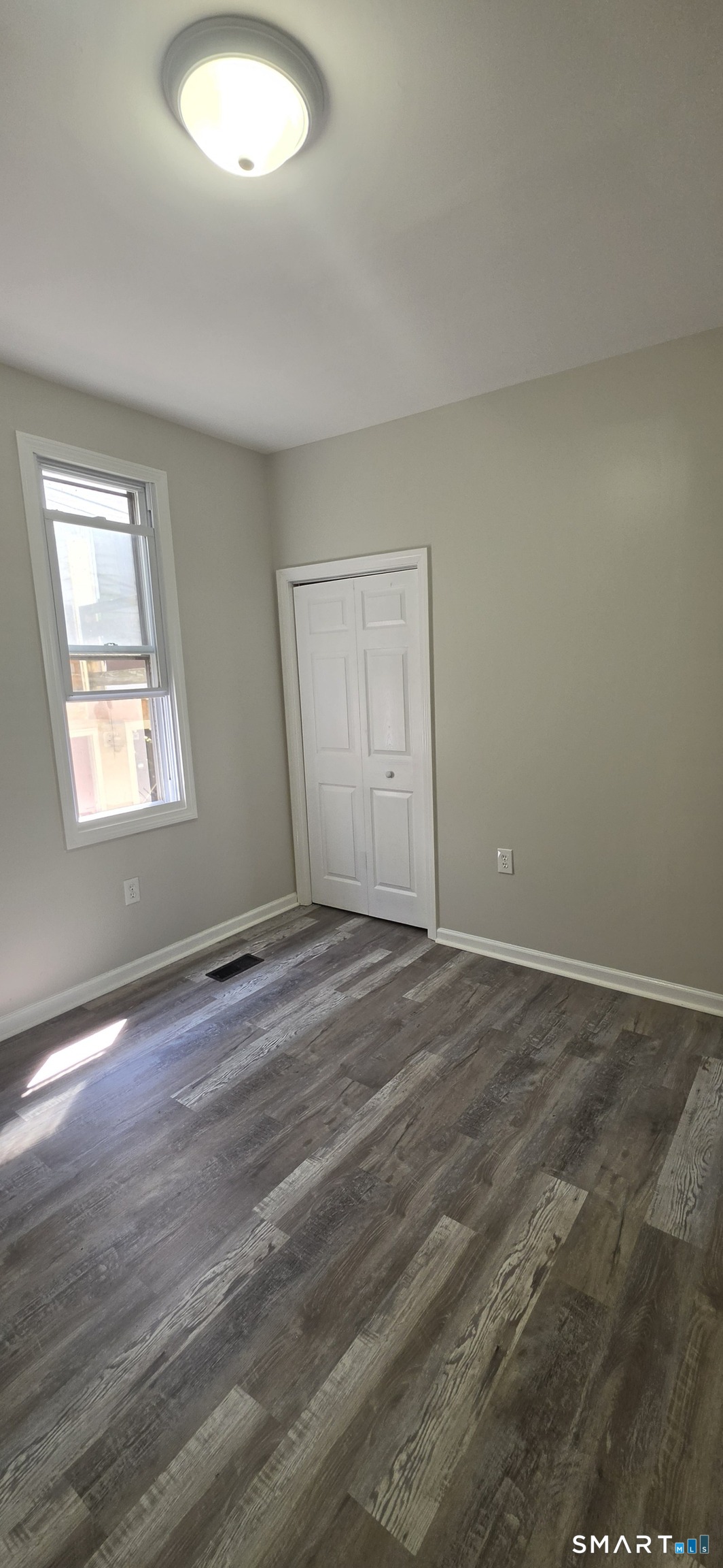 279 Captain Thomas Boulevard West Haven CT 06516