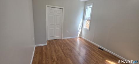 279 Captain Thomas Boulevard West Haven CT 06516