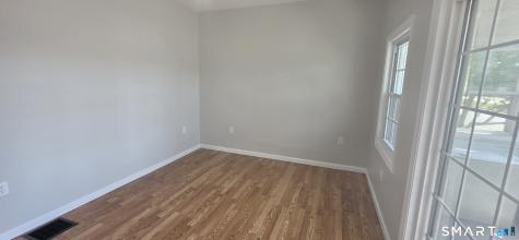 279 Captain Thomas Boulevard West Haven CT 06516